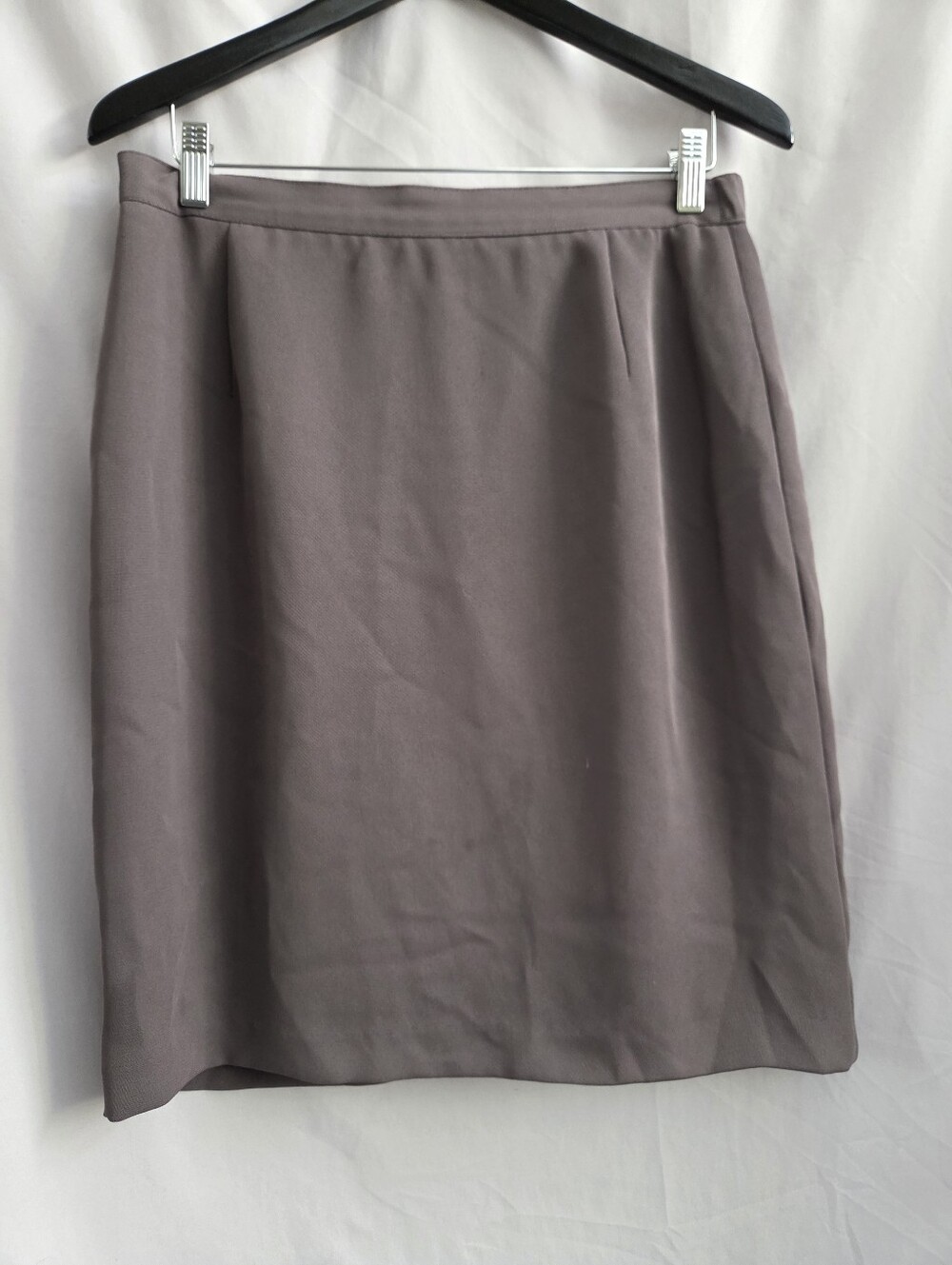 Women's Pencil Skirt in Taupe — Classic Tailored Style